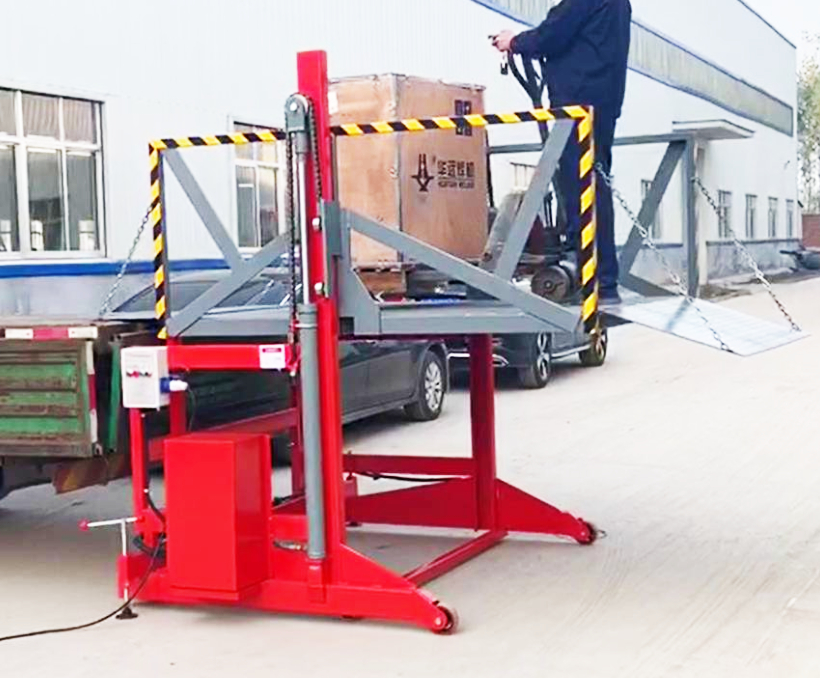 青岛液压装货升降平台2.jpg